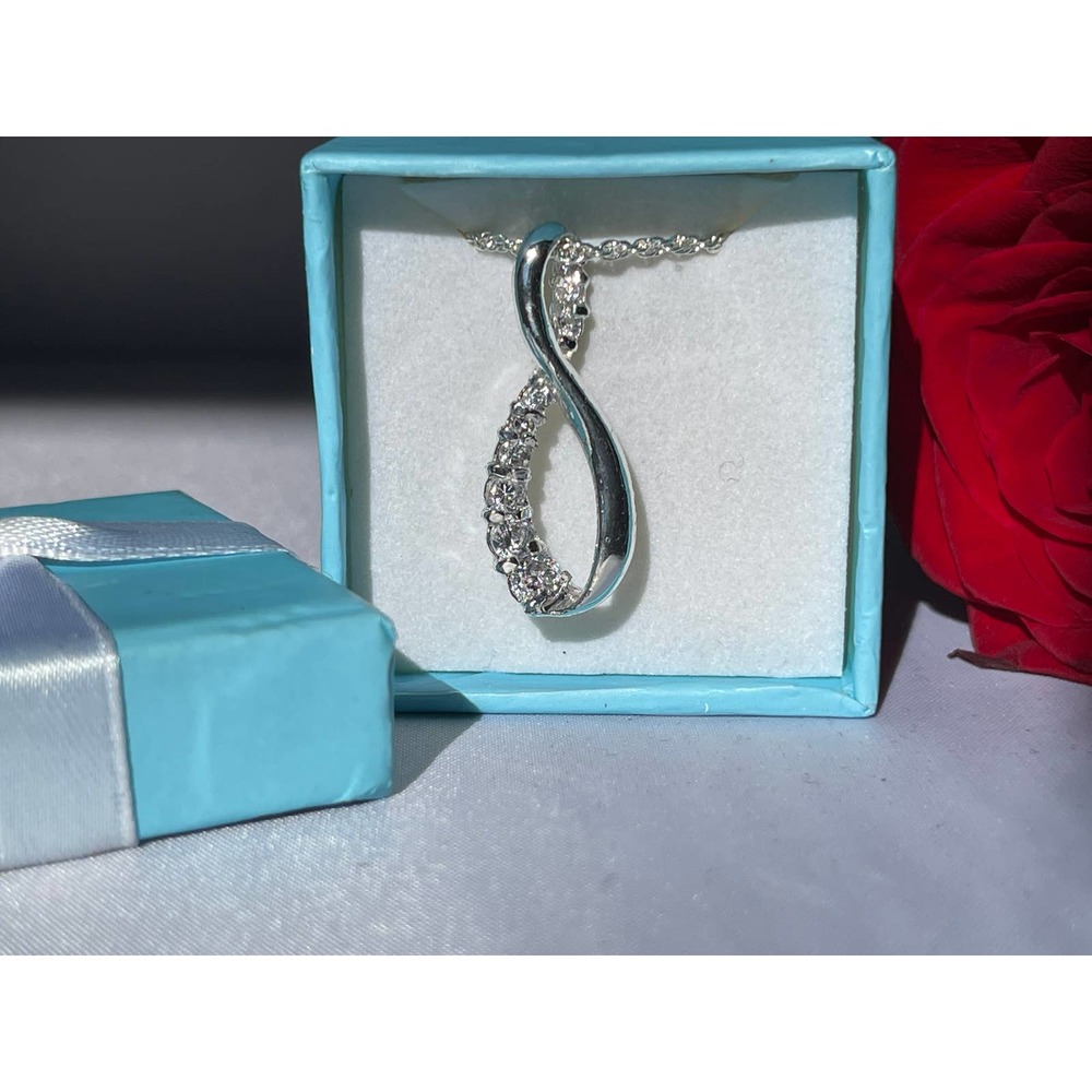 Silver toned and rhinestone necklace New in Box